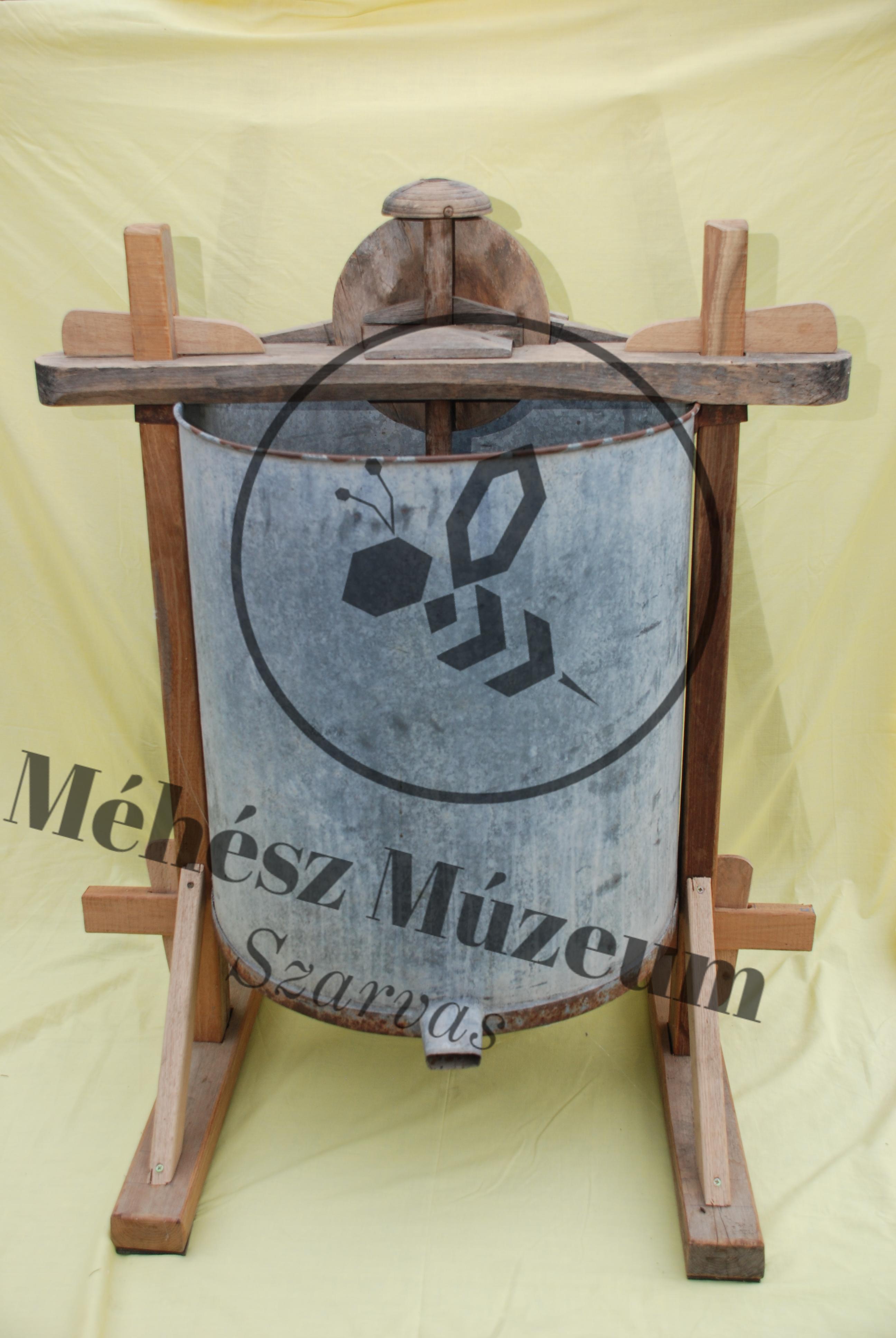 NB Dörzshajtásos Pergető